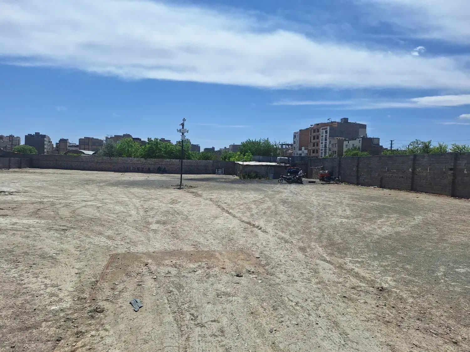 ۳۰۰۰مترگاراژبرای اجاره بحراتوبان نسیم شهر