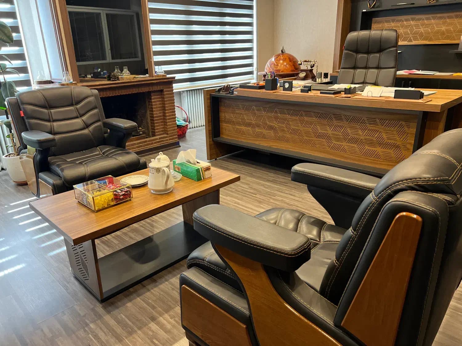 اجاره روزانه دفترکار مبله