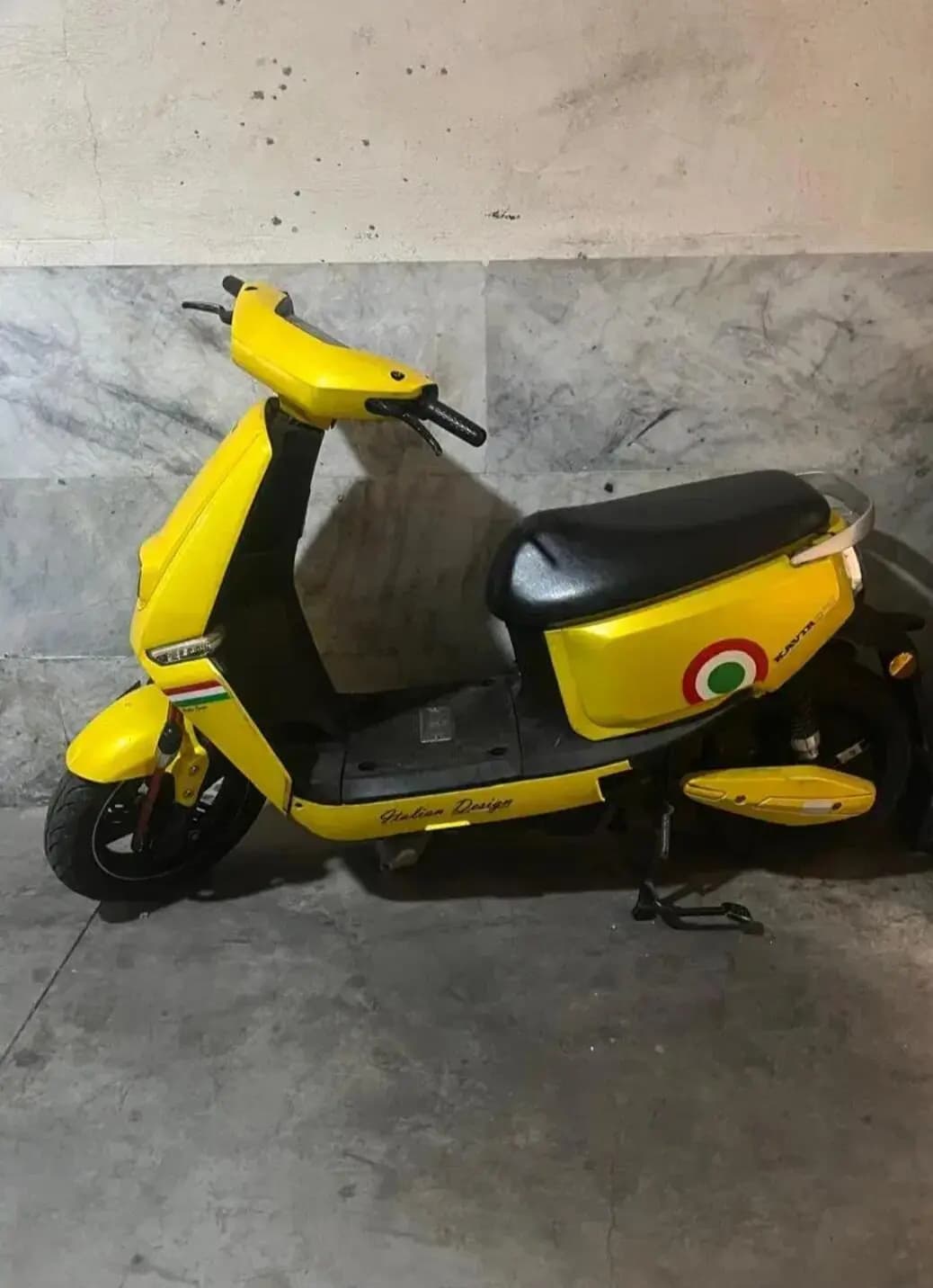 کویر موتور، ES5 2000