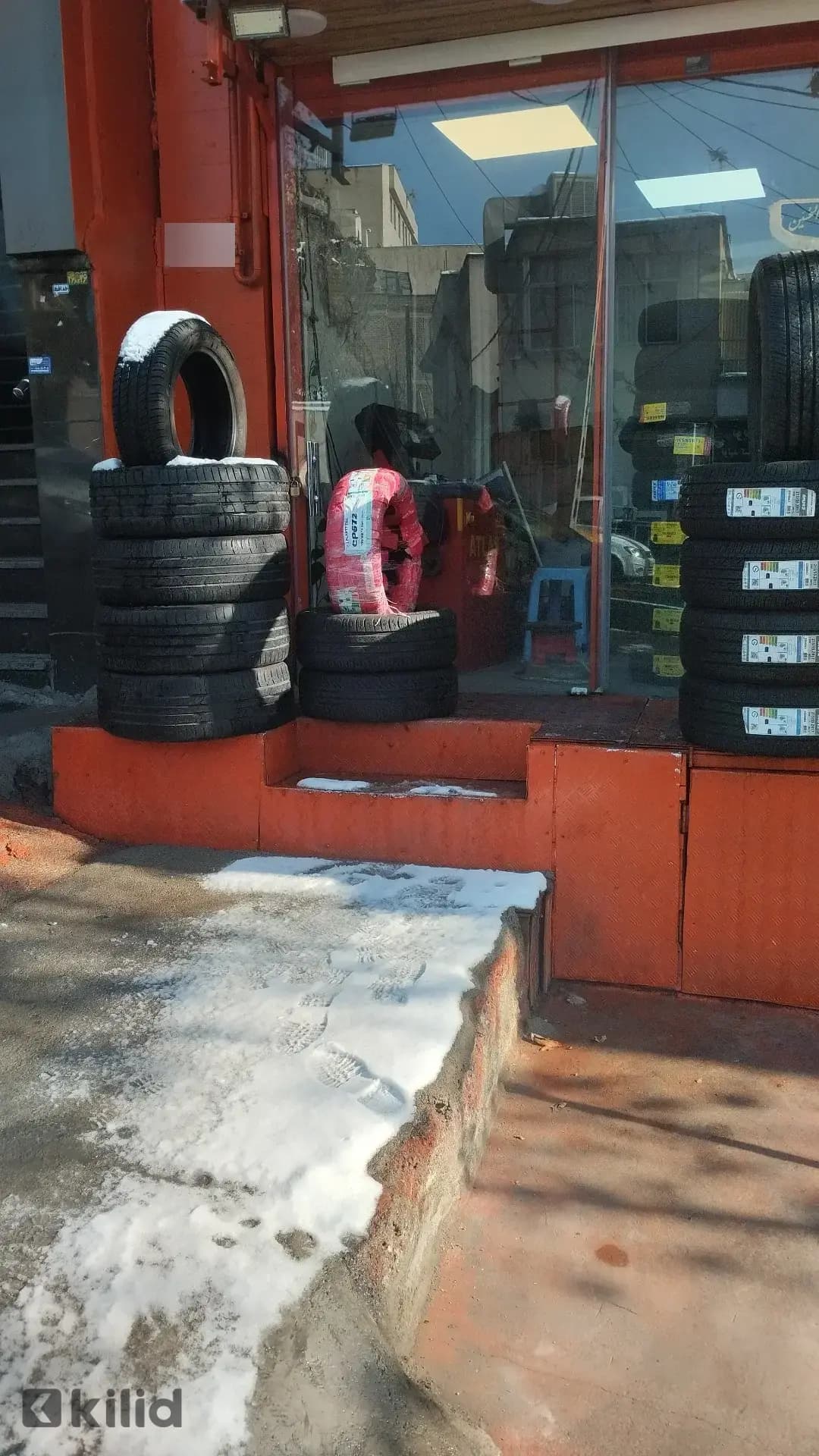 مغازه رهن واجاره تجریش دزاشیب 15متر.